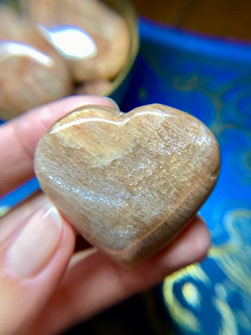 Peach Moonstone Heart Stone | Heart Centered